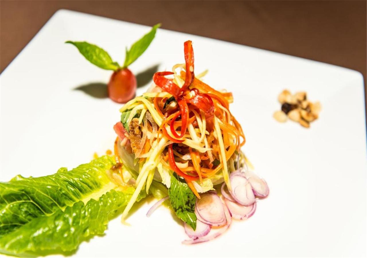 Jame Hotel&Spa Siem Reap Esterno foto